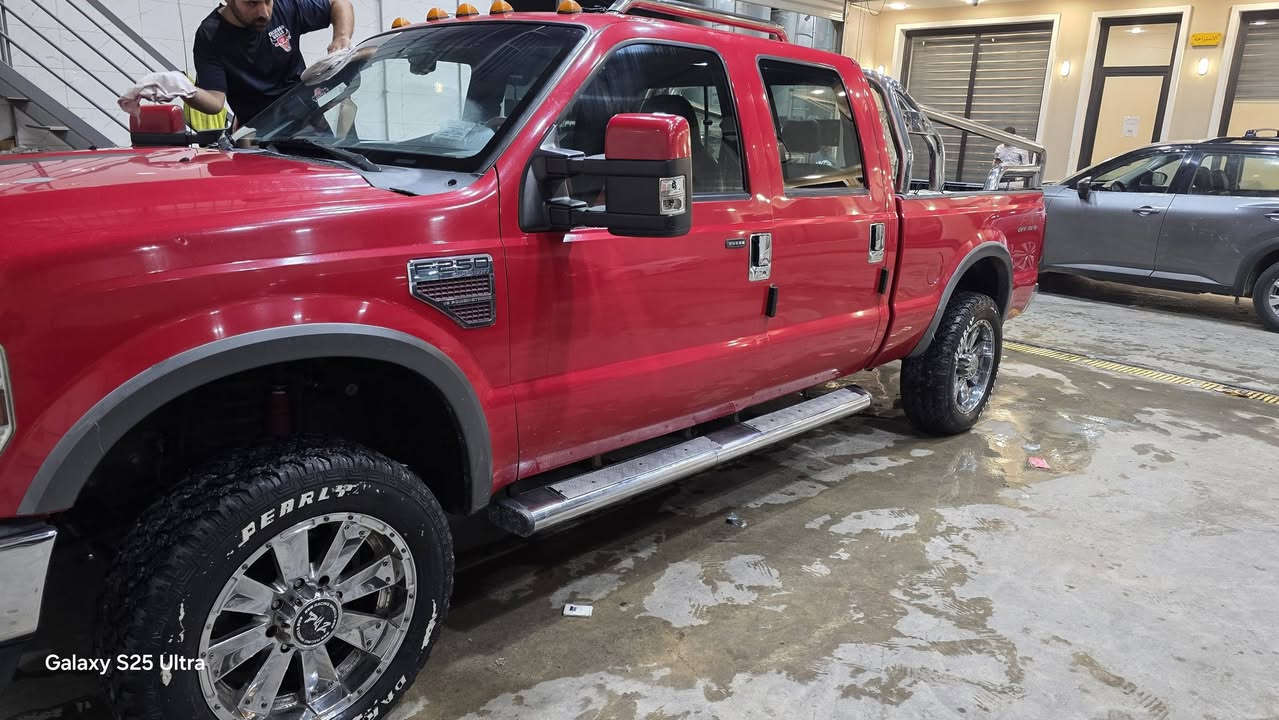 السلام عليكم
فورد F250 بتره أصل  خليجي  استيراد خاص رقم بغداد اصوليه  ١٠٠ % ٢٠٠٨ سبشل مكفولة 

بدون حادث أو صبغ 

فول الفول كهربائيات كله كشنات الاماميه كهرباء  وتدفئه بيهن

والمري كهرباء  وهيتر  وتنته شغالة  

محركة بانزين ٦١٠٠  وكيرها  ١٠٠٠ 

السياره حلوه وكاعده  من كل النواحي ومناقصه  شي 

ربع دينار مذب  عليه

ب١٤٥ ورقه وبيها مجال للاتصال 

***********
