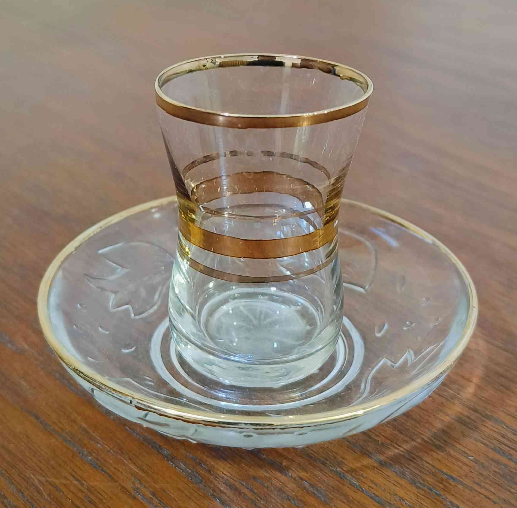 سيت استكان صناعة روسية الحجم الصغير جديد بالكارتون غير مستخدم
6 استكان 6 صحن استكان
مكاني بغداد ساحة عدن يوجد توصيل لجميع المحافظات


**إذا كنت صاحب هذا الإعلان وتريد حذفه لأي سبب، رجاءا أرسل رسالة إلى الدعم الفني**