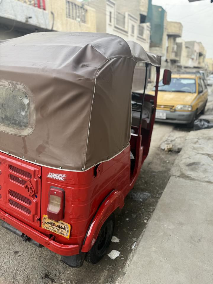 سلام عليكم تكتك موديل18التكتك نضيفه اوراق اصوليه التكتك خير من الله السعر 3600 محرك عشرين جديد  مكاني الرحمانيه الجعيفر  ***********
