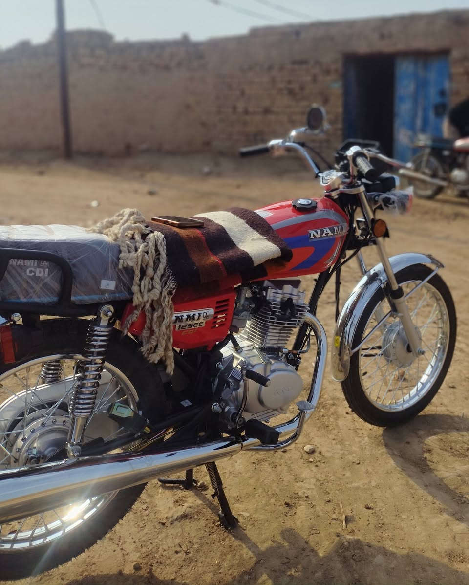 سلام عليكم شباب دراجه تعمير صاره 6من معمره تجي تسحك بيدك وراق سكنر 2027 كفاله عامه من كلشي سعر مليون ببيه مجال هاذه رقمي ***********
