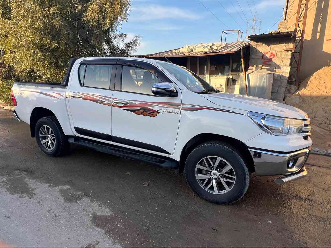 مه رزيه ٢٠١٦ سپي بي بوياغ و ليدان به س ده رگاي سه كني يه ك بست سارده يه مه كينه و گير به شه رت مالي پاك و نرخي ٢٤٥ وه ره ق و مجاليكي تيدا يه *********** أربيل, العراق
