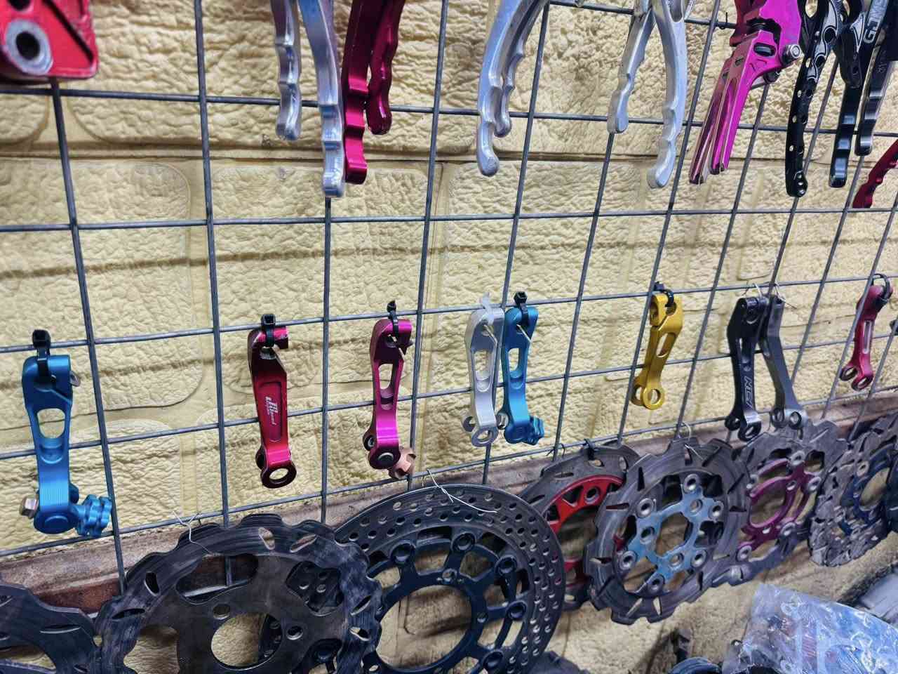 يالله تزويد ماكس وسكنس اصلي واسعار مرتبه 
مكاني زعفرانية وتوصيل موجود ***********
