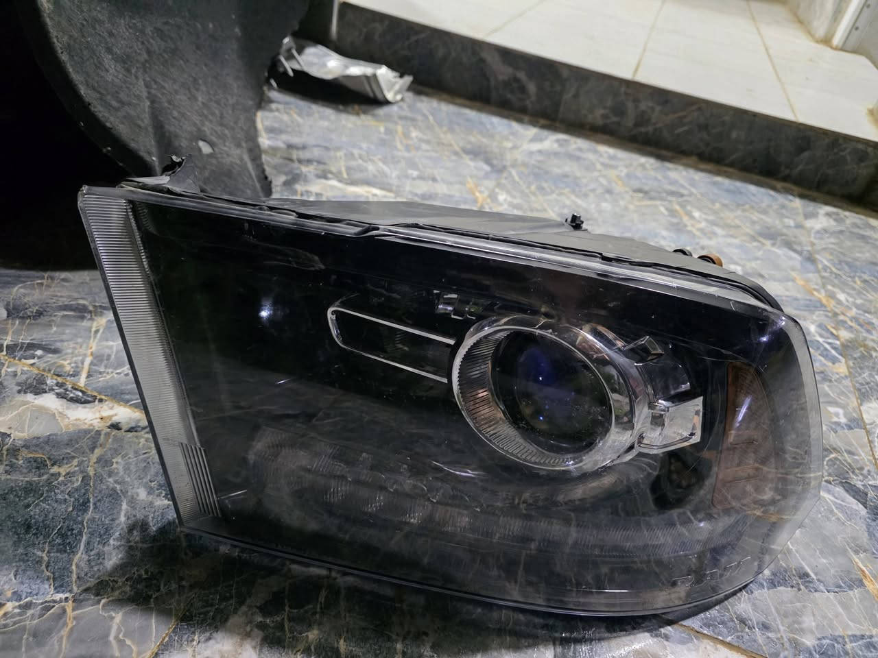 🔴للبيع🔴
لايت رام 2024 عدد 2 جهة يسار 
سعر 200$
للاستفسار::***********
