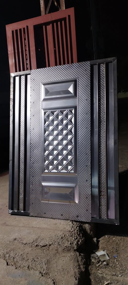 حدادة السلطان
أبواب حوش حسب الطلب
مستعدون لاستلام كافة أعمال الحدادة
قمريات /أبواب حوش/أبواب بيت /حمايات /شبابيك / درايجات /محجلات/ سياجات/ مرجوحات /تصليحات ....كل ما يخص الحدادة
للتواصل
ماسنجر
واتساب ***********
اتصال ***********
بإدارة #حسين
