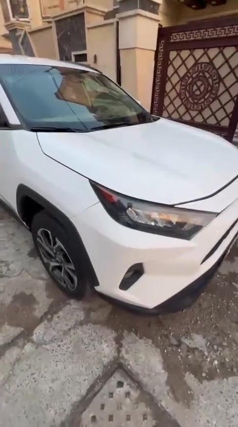 السلام عليكم للبيع راف فور  موديل 2019
السيارة بحالة جيدة تخم تاير جديد صدر جديد
مواصفات LE تفاصيل السونار بلمنشور 
مكاني بغداد والسيارة بأسمي تحويل ثاني يوم 
***********
