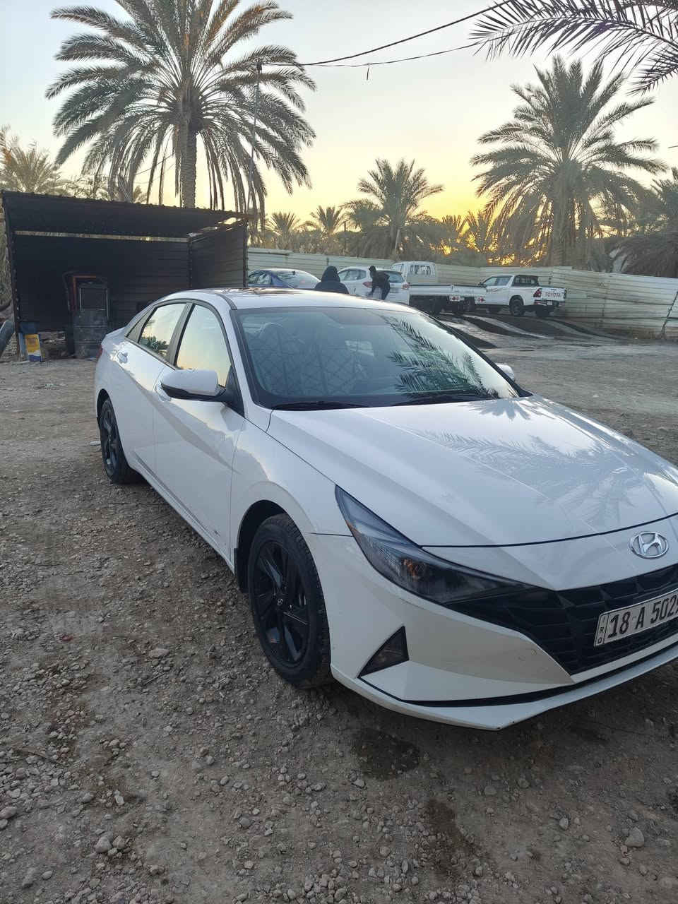 سلام عليكم النتره 23خليجي مكينه 1600 رقم بابل بسمي هزه وسنويه جديده فول مواصفات عده بصمه 
ماشيه 60الف كفاله عامه بس بيها بارد باب وجاملغ موضح بل صوره 145وبيها مجال قليل ***********
