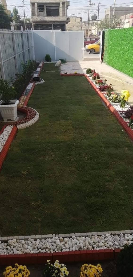لسنا الوحيدين لكننا الافضل...*
✨
 بالدقه والأمانه  وروعة الديكورات الحدائق
 المنزليه 
💯
 كرسته وعمل بدقه عاليه متوفر بخمس الاوان اساسيه  ويوجد حجر مخصص الزوايا والركان  مع زراعة الاثيل بكافه انواعها  وبصوره جيده جدا ..***********
