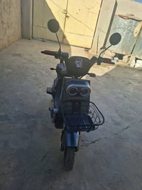 سويجين • ٥ بطاريات • بصمة