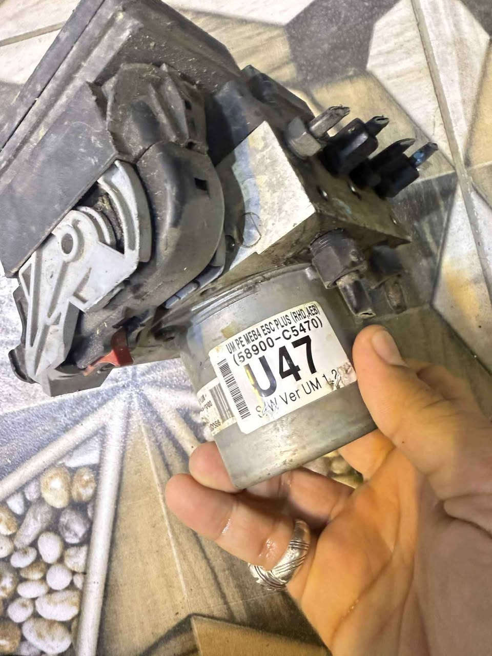 اللهم صلي علئ محمد وال محمد تم وصول وجبه من ABS بريك للسيارت الكوريه وارد امريكي لكافه المديلات. الحديثه والقديمه. ***********1
وتساب ***********
