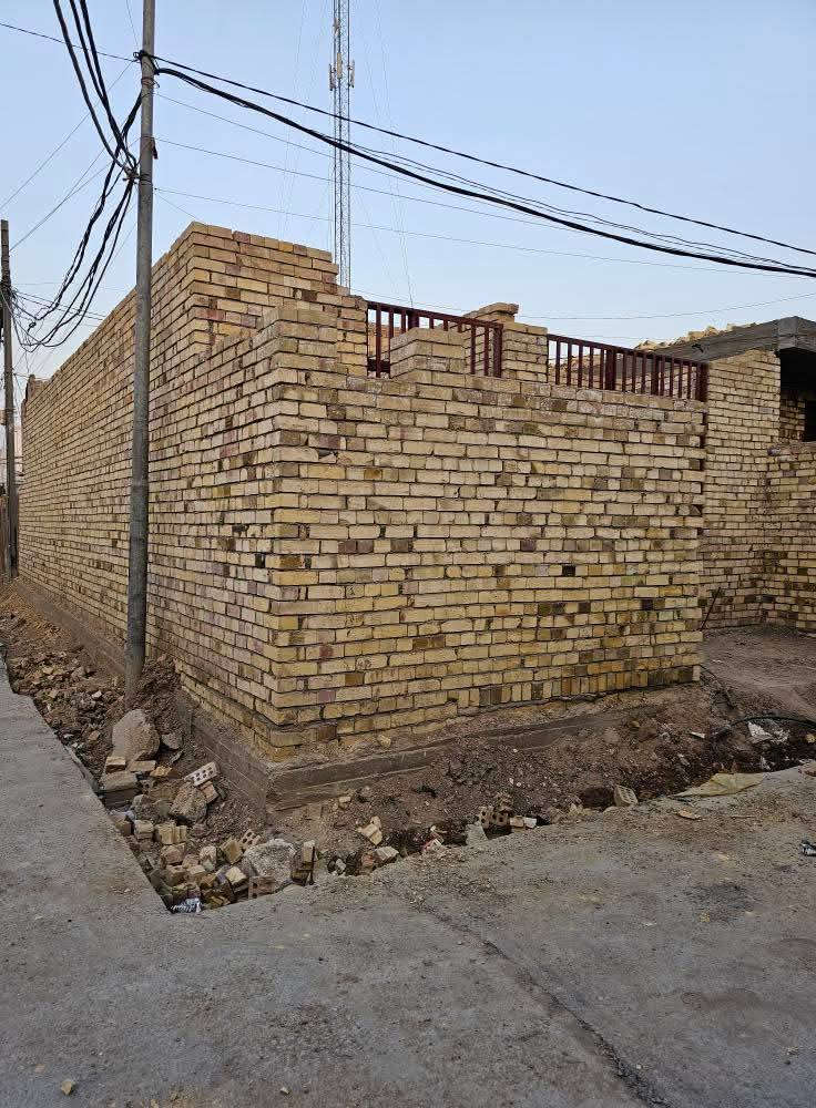 هيكل للبيع مساحه 120 متر غرفتين صاله ستقبال مطبخ صحيات داخليه خارجيه
الموقع طويريج حي الجمعيه شارع ام البنين 

البيت ركن شبابيك تفصال

السعر وباقي التفاصيل خاص 

مكتب ابو ميار للعقار في حي الجمعيه 

***********

***********
