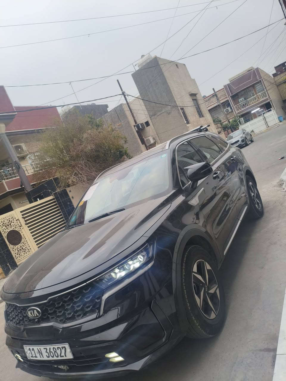 السلام عليكم 
( مراوس) (جارجر اوباما )(يفضل فور ويل)
سورنتو 2021 هايبرد فول الفول رقم بغداد تبدل بنيد وصبغ جاملغ خلفي فقط الباقي كفاله عامه سياره جديده جدا وماشيه ٤٠ الف
مكينه( ٤ )سلندر تيربوا هايبرد بقوه ٢٥٦ حصان انشط من ٦
المواصفات:
بصمه 
تشغيل عن بعد
شاشه جبيره
كامره
بنوراما
كشنات منفصل Vip
كير ماوس 
كشنات جلد
تدفئه بل كشنات
اوتو هولد 
ابل كار بلي + اندرويد اوتو 
تحديد مسار 
شاحن لاسلكي 
نظام نزول منحدرات 
سايد بريك كهربائي 
سبعه راكب
رادارات
اشاير لكزز
لايت زنون ثلاث عدسات
شفتات بل ستيرن
وضعيات قياده (ايكو وسبورت وسمارت)
ترحيب بل يدات
صندوق ذكي ينفتح عند الاقتراب 
سياره هايبرد تفويله تمشيك 950 كيلو تنسى صرف 
مكانها بغداد الشعب 
***********
