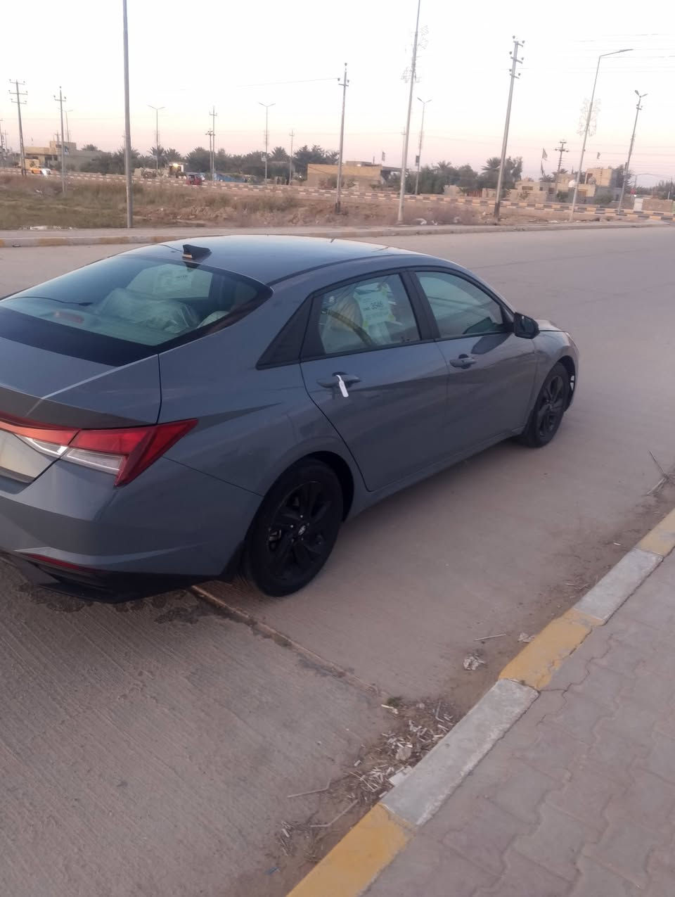 الانتره للبيع موديل 2023 وارد امريكي كفاله عامه فقط بارد بل الجاملغ والبنيد جه العبري الباقي كفاله عامه من الضربه وتبديل والصبغ فول واحد عل واحد كير مكينه مكفولات مكينه 2000دوش  تخم تاير حداديه جديدة كهربائيات شغاله تبريد ثلج السنويه جديده ورقام جدد انكليزي السيارة فول مواصفات تحكم تشتغيل عن بعد مكان السيارة ميسان رقمي ***********
