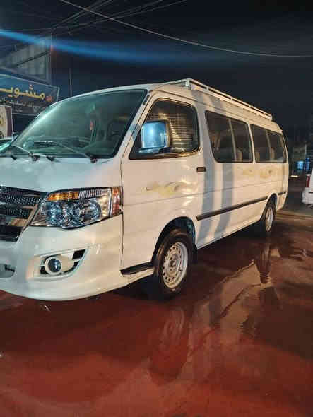 السلام عليكم
للبيع فتون  2015  السياره جاهزه من كلشي  مكينه ففتي كير اوتوماتيك  تخم تاير صدر 

جاهزه من كلشي عليهه غرامات  السعر  55 ورقه اخوان مكلف بل نشر اتصل للاستفسار ‏‪
‏‪0784 233 9955‬‏ مكان السياره بغداد
