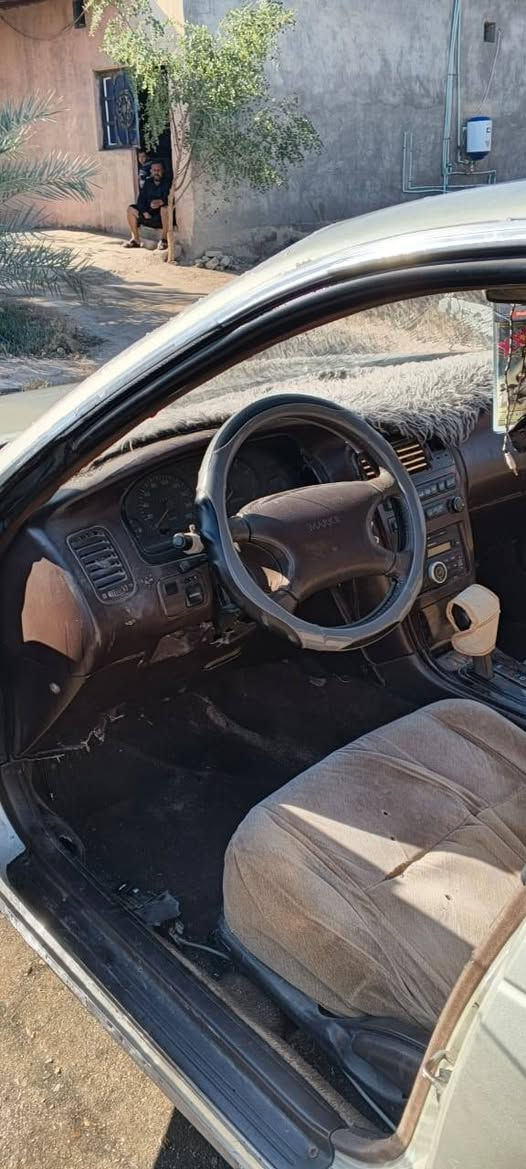 سلام عليكم
مارك موديل 2000 جاهزة مكفوله من گص ونقل جثه 
سنويه 26شهرالسادس مكينه وگير 2500 جديده كهربائيا شغاله جاهزه السياره العنوان بصره قضاء الدير 
رقم الهاتف ***********. ***********
