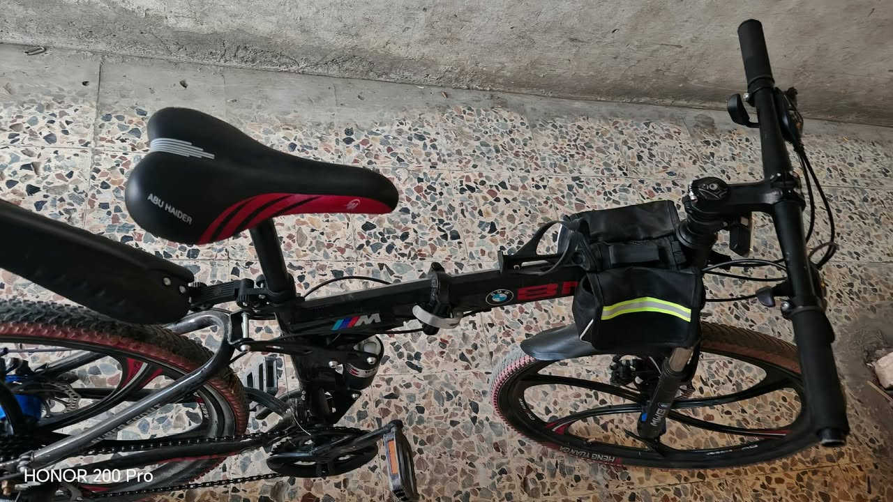 السلام عليكم بايسكل بي ام دبليو ما بي نقص رايدة 75وبي مجال للطيبين مكاني الشعب


**إذا كنت صاحب هذا الإعلان وتريد حذفه لأي سبب، رجاءا أرسل رسالة إلى الدعم الفني**