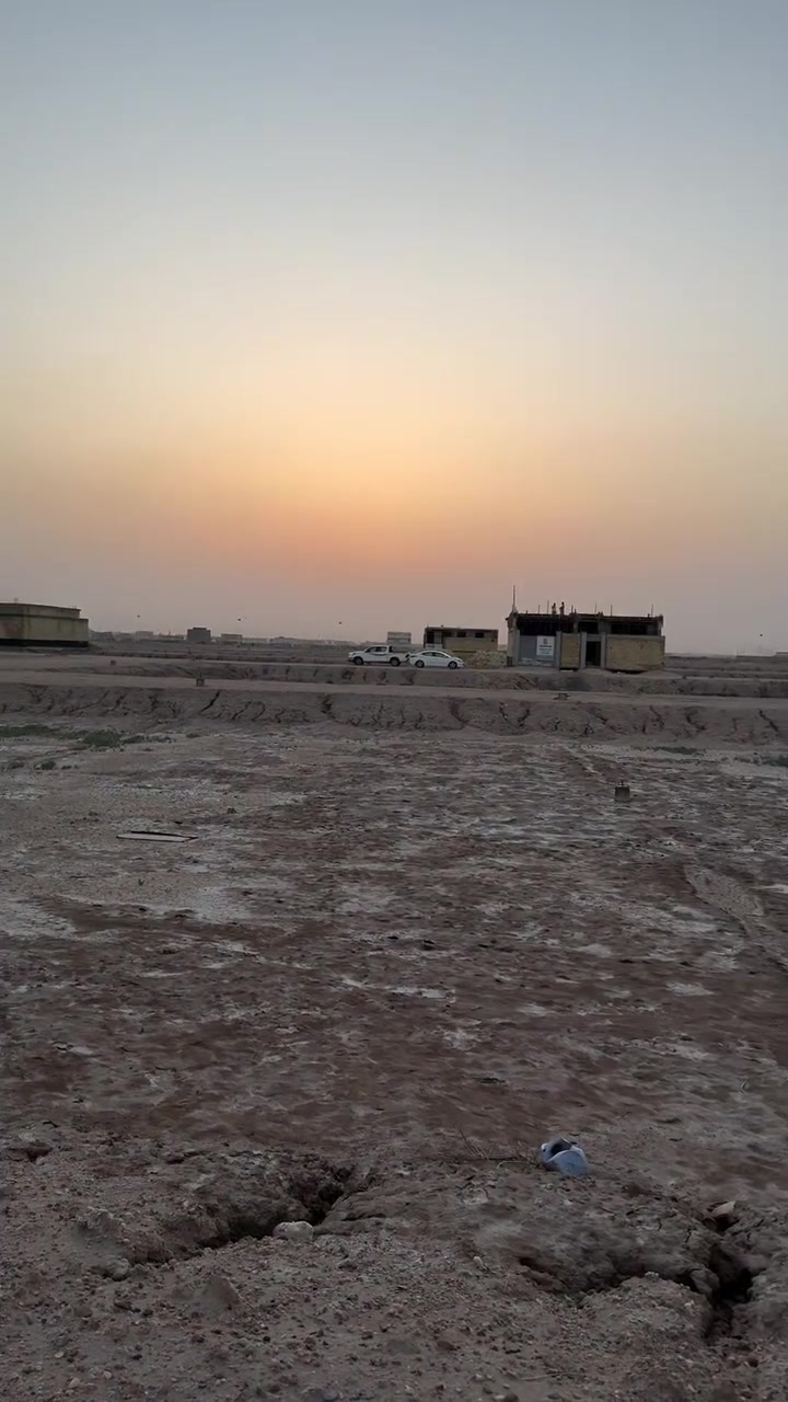 اللهم صل على محمد وآل محمد 
🌸 عقارات الفرزدق 🏵️
قطعتين في مقاطعة البيبان توزيع كهرباء الشمالية 
في البصرة التنومه
قطعه ركن + قطعه عاديه مجاورتين 
المساحه ٥٠٠ متر للقطعتين 
تباع بالكامل او قطعه واحده حسب طلب المشتري 
للاستفسار اكثر مراسلتنا على رقم المكتب 
***********#العشار_البصرة_سوق_الذهب #التنومه_شط_العرب #الشعب_الصيني_ماله_حل #البصرة #الطويسه_شارع_اللجنه_الاولمبيه
