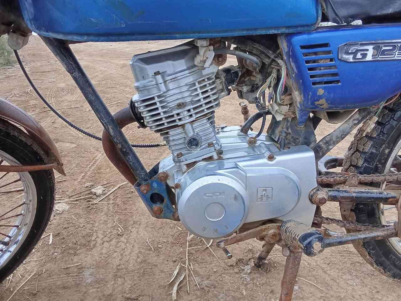 دراجه يرانيه مكينه نامه سعر 350 ميسان قضاء كحلاء ***********
