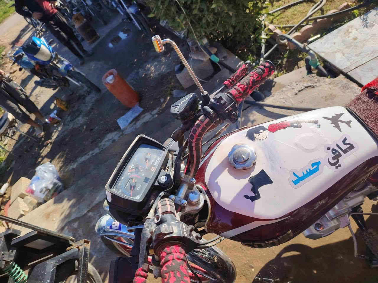 دراجه سولنيك موديل 2022
السلام عليكم

كامله وشغاله ما ناقصها شي 

كير جديد

محرك جديد

الاتصال على الرقم ***********

مكان الانبار الرمادي
