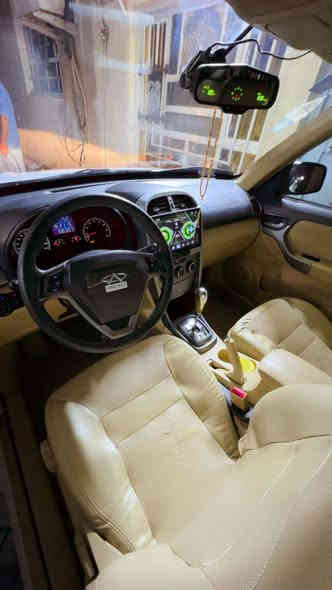 السلام عليكم ورحمة الله وبركاته
تيكو ١٢ رقم بغداد انكليزي
سيارة ماشيه ٨٨  كير كهربائي مكفولة من كلشي عده بارد بصيط جدأ    السعر ٧٣ وبيه مجال
بغداد مدينة الصدر
***********
***********
