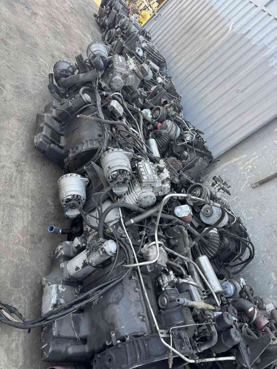 الان موجود انواع المحركات لسيارات وباصات 
نوع. اكسور اكتروس.
العنوان اربيل صناعه الشمالي كراج 
محمد حجي سمير كركوكي 
للاستفسار اتصل على الرقم 
009647503130750
009647701326202

Now available: Engines for cars and buses.
Type: Axor Actros.
Address: Erbil, North Industrial Area, Garage
Mohammed Haji Samir Kirkuki
For inquiries, please call:
009647503130750
009647701326202


**إذا كنت صاحب هذا الإعلان وتريد حذفه لأي سبب، رجاءا أرسل رسالة إلى الدعم الفني**