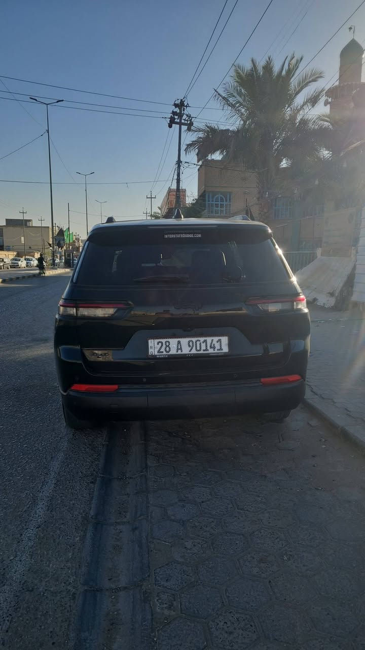 جيب جراند شيروكي لاريدو 2024
7 راكب VIP
محرك V6 سعة 3.6 لتر
ماشية 31الف
السيارة قطعة تبديل و بيبان ثنين بيهن شك وصلح نفسه
رقم نجف شهداء
تشغيل بصمة
دفع رباعي
رادار أمامي وخلفي
مانع تصادم
تحديد المسار
نظام الرؤية الليلية
حساسات خلفية
مصابيح زينون + LED
بك لايت LED
ويل كب قياس 20
حساسات ضغط الإطارات
النقطة العمياء
كير ماوس
هاند بريك كهربائي
شاشة Apple CarPlay
كاميرا 360
إنارة داخلية LED
مقاعد جلد ومخمل
شفتات مقود
مثبت سرعة Cruise
مودات قيادة وأوامر صوتية
شاحن هاتف لاسلكي
منفذ طاقة
فحص نظام 
تدفئة المقاعد
4 قطع تبريد
نظام مانع الانزلاق
حاملات أكواب
تدفئة المقود

مكاني: نجف
رقم صاحب السيارة:***********@
