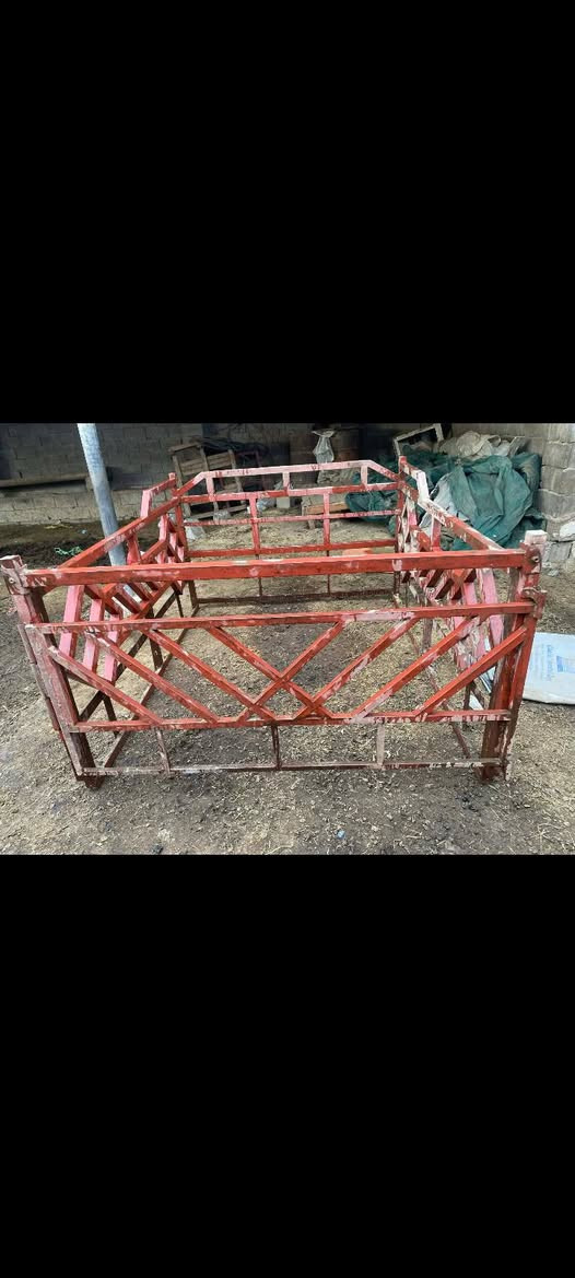 للبيع محجر بيكم جديد فقط صبع يرادله
العنوان بغداد المحموديه 
***********
***********
