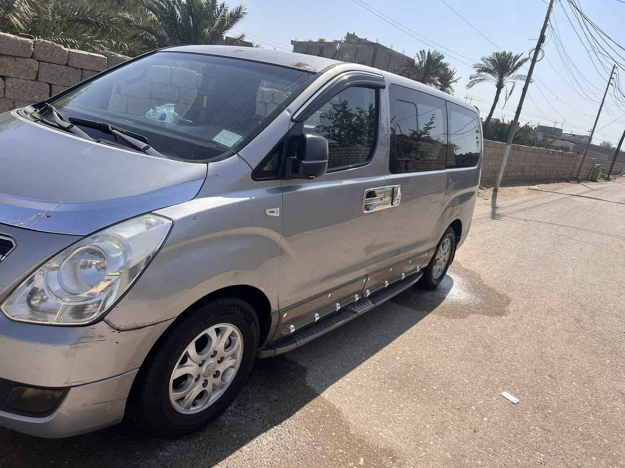 ستاركس 2014مجول بلاد جاهزه مكينه جديده حدتديه تخم تاير تبريد بيهه قطعتين تبديل جاملق امامي صفحت سايق وباب الصدر تبديل سعر178وبيها مجال قليل ***********
