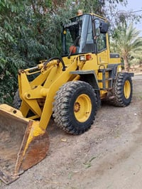 اسلام عليكم شفل البيع 100 كماسه مكفول 6 رقم 07831476663