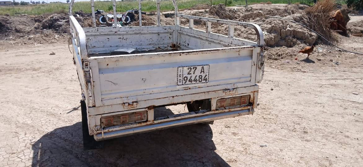 سلام عليكم ستوته موديل 14ستوته جاهزه من كلشي محرك نضيف كهرباياته كله شغاله نكره سلف ستوته رقم وسنويه ستويته الحد 28اله تصقط مداور ثاني يوم سعره مليونيه وبيه مجال رقم الهاتف ***********
