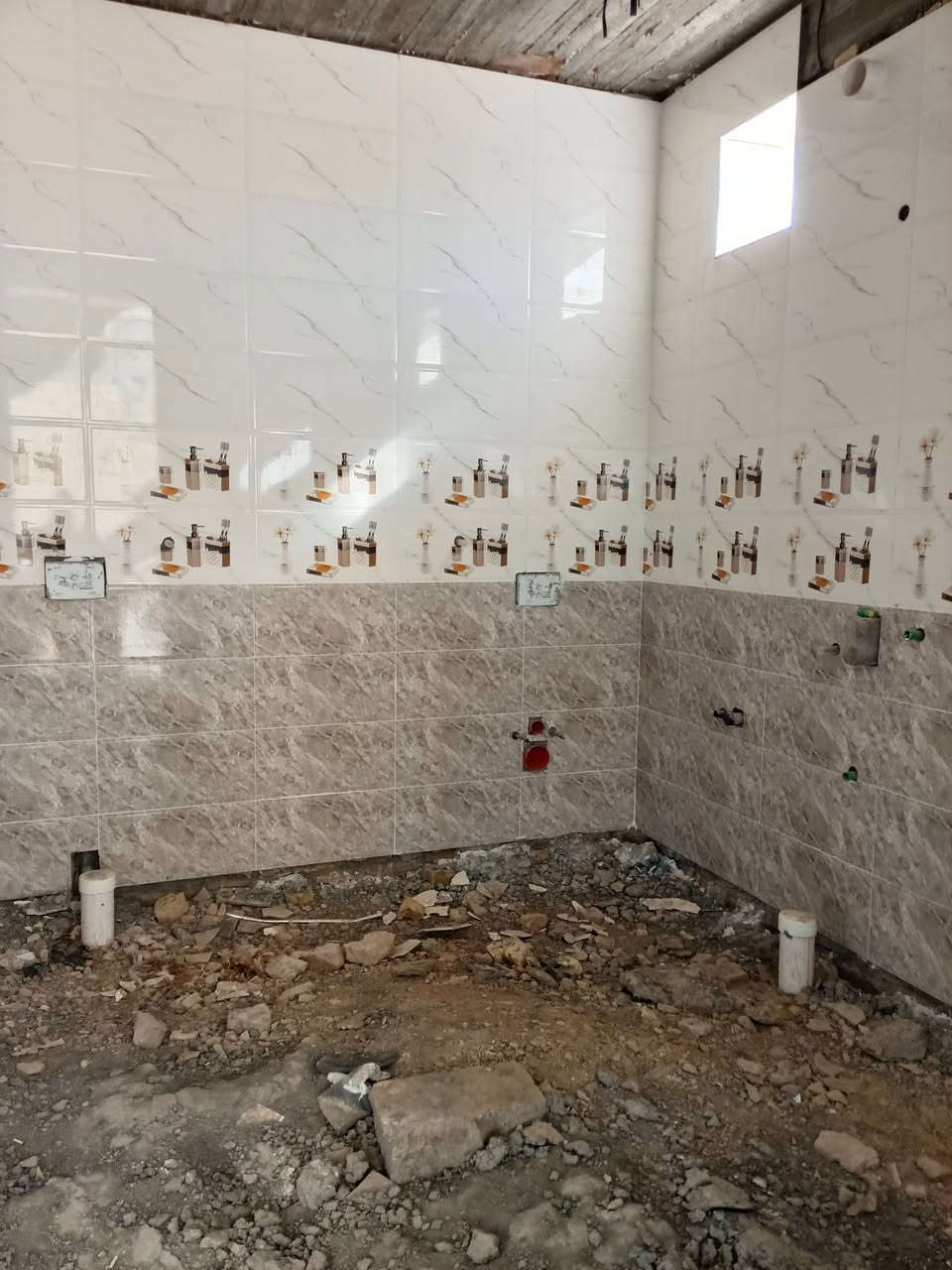 @الجميع عمل كافه مجالات تطبيك السيراميك والارضيات والجدار وتغليف بآيات الدرج بأسعار مناسبه،🔥***********🔥***********
