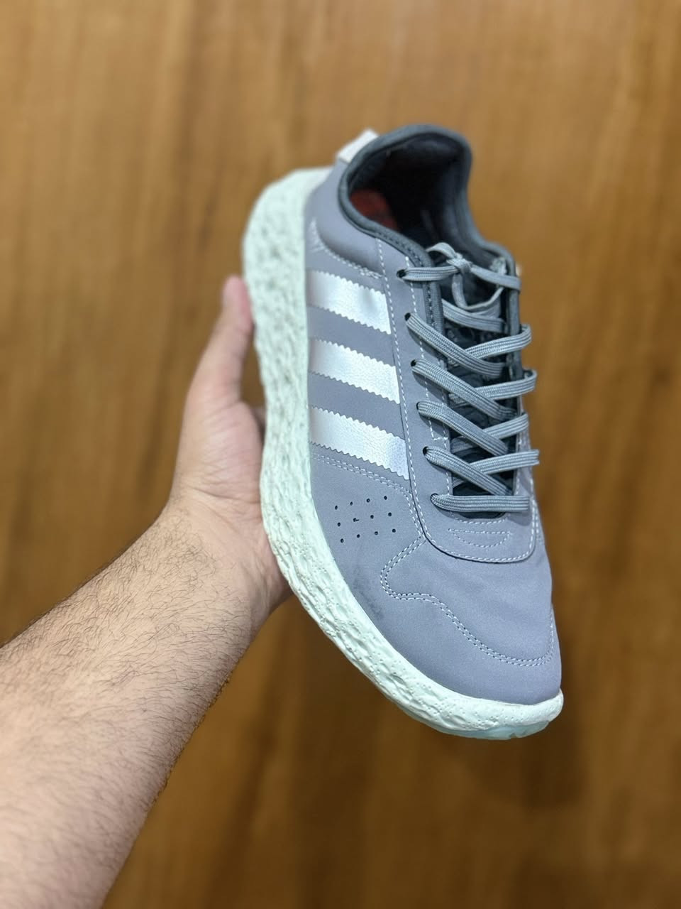 تراشوز قياس 43 درجه اولئ
خفيف بلحركه مطاط 
لون رمادي مستعمل قليل جدا
السعر 40 الف مع توصيل


**إذا كنت صاحب هذا الإعلان وتريد حذفه لأي سبب، رجاءا أرسل رسالة إلى الدعم الفني**