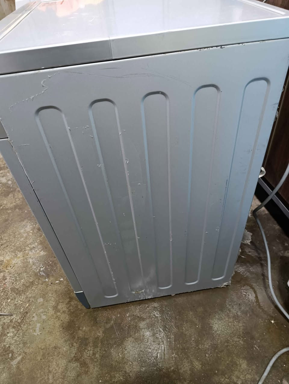 جلشۆری بووشی ۹ کیلۆ ، پاک و بێ عەیب و بێ کێشەیە ماتۆڕی انڤێرترە ، حەوزی گەورەیە و بێ دەنگە لە  ووشک کردنەوە ،نرخی 120هەزارەو لە سلێمانیم ***********4 السليمانية, العراق
