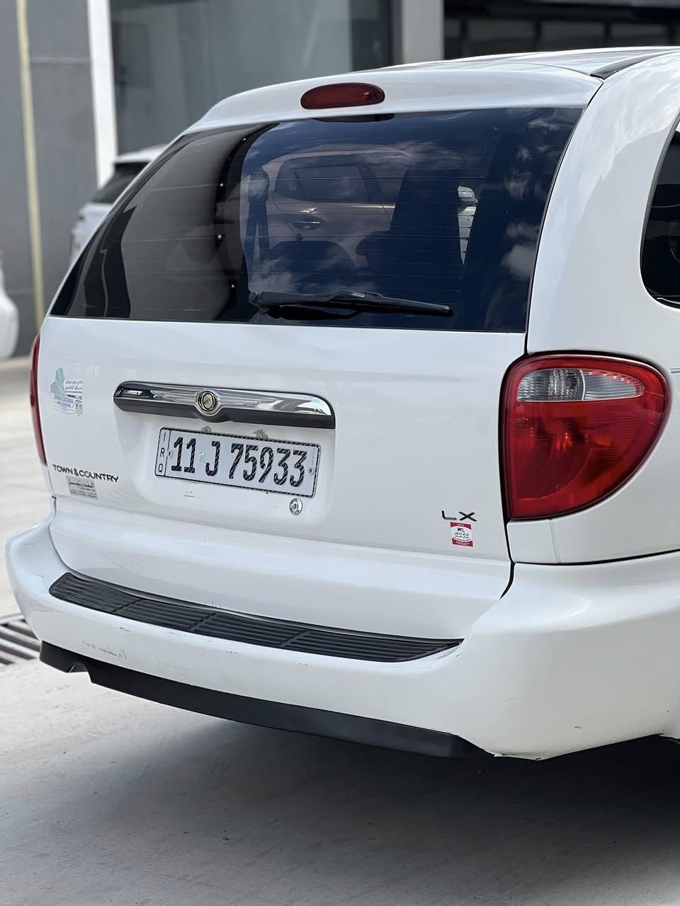 للبيع
كرايسلر كرفان  2007 

السياره بدون قطره صبغ 
ماشيه 130الف 
مواصفات 
تحكم ستيرن
كشن كهرب 
كشنات بلع سياحي 
كيجات ابيض وموضح بالصور
مثبت سرعه
قطعتين تبريد 

السياره بدون قطره جراد 
كلها على وضع الشركه

تبريد شغال 
تدفئه شغال 

كير ومحرك شرط درجه 
اولى
ضدر امامي خلفي 100/100

السياره فضل من الله بدون اي نقوصات

 بأسمي سنويه2030
رقم مسطره
مشروع وطني 
هزه وفحص جديد 

شرط التحويل والوكاله 

المكان نينوى

السعر (95) وبيها مجال 

***********
***********
