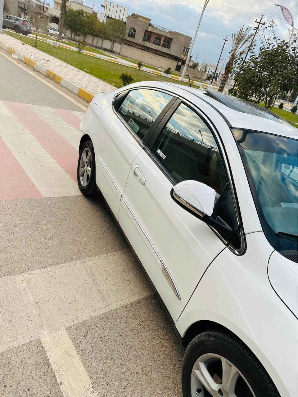 شيري A3 مديل 2013 داخل كريمي 🖤💛
مواصفات خدمات شاشه كامره سنتر لوك بيلاد جام كهربائي تحكم ستيرن مثبت سرعه ويل كروم 🚙 وبيها دفتر بانزين ⛽️ 💥 💥
صبغ  قطعه ونص🤍
كير اوتو ميكانيك محرك شرط لا صرف ولا بخار🩵
سياره جاهز مال بيت بدون نواقص ⛺️ 💥
رقم  سنويه هيزه جديد لحد 2031 شرط تحويل  تبريد ❄️ ثلج سعر 63 وبيها مجال مكان سيارا كركوك "***********"📯 💥 كركوك, العراق
