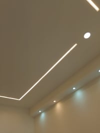 عمل جميع الديكورات والاصباغ  للاستفسار 07887960911