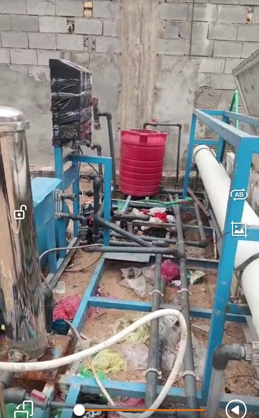 سلام عليكم
محطة تحلية نهريه سعة 3متر بالساعة
جديدة مشتغلة شهرين ماطورات لوارا إيطالي
املاحها 10 وياها 3 تانكيات ابو ال 10 وثاني ابو ال5
واحد ابو ال2
للاستفسار الاتصال على الرقم
***********
