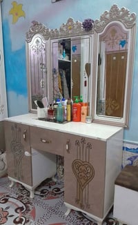 غرفه نوم • ما بيها كسر • كامل الملحقات