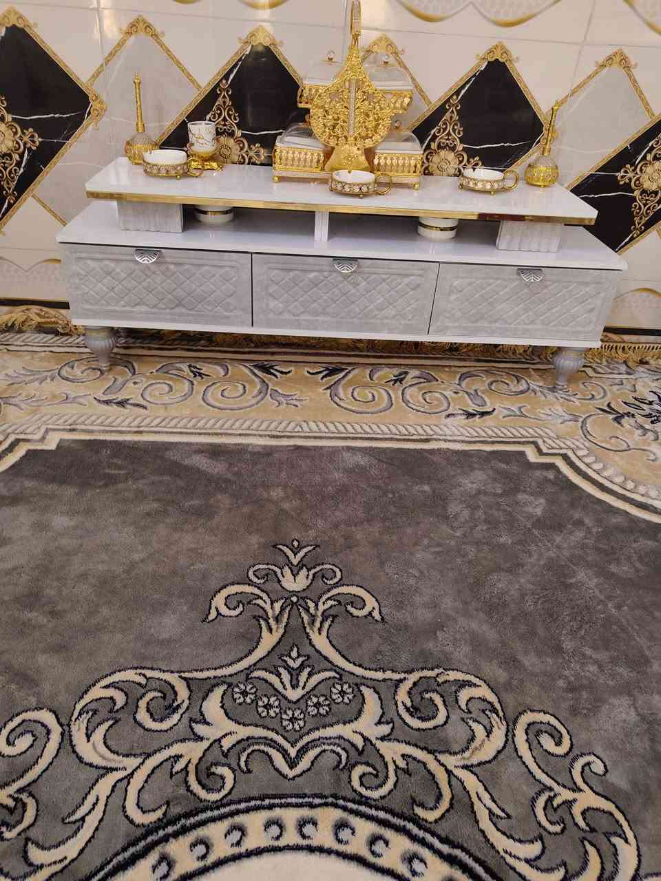 السلام عليكم طخم تزكام جديد للبيع السعر 600 الميز 60الف الطبلات 25 الاستفسار. اتصل***********
