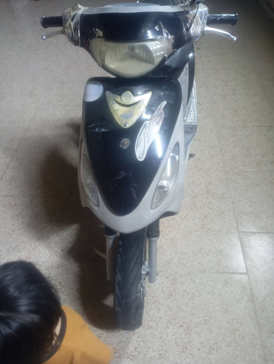 ماكس منغولي لبيع سعر400ناصريه مركز شارع زيناويه ***********
