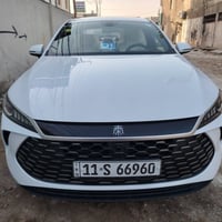 عندي بي واي دي جن ابلاص للبيع صار عندي ظرف واحتاجيت فلوس ورايده ب١٨ملي...