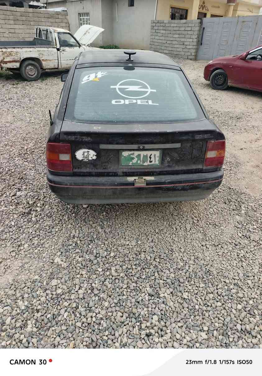 مكتب الاصحاب
اوبل فكترا چنطة. موديل ٩١
 الحجم 20.سيارة حلوة ومرتبة مصروف عليها. سنوية خضرة شرط وكالة وتحويل.. بيها كابون بانزين داخلها نظيف.. السعر ٢٧ وبيها مجال للاستفسار مكتب الاصحاب 
ويرهم بمقدمة زينة وترتيب مع الظمانات 
***********
***********
