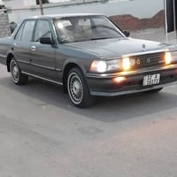 سياراه سيدان البيع موديل 1988 رقم نينوى دولي شرط التحويل محرك بطه 2500...