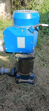 معدات محطة • بنتاكس إيطالي ٢.٥ حصان • شمعة UV