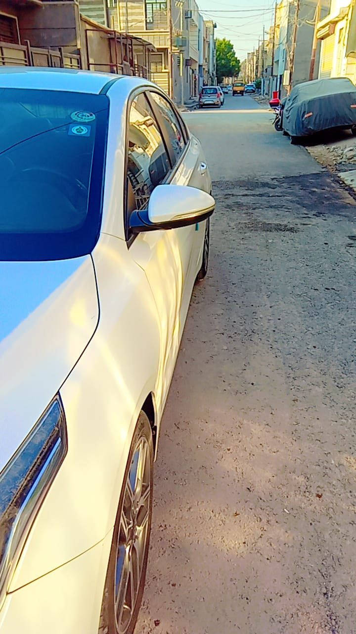 السلام عليكم
كيا فورتي للبيع

مواصفات فول عده الفتحه

رقم بغداد ب اسمي

بيها صبغ مص جاملغ وشويه بدوسه

موجود سونارها بلمنشور

مكينه 1600وارد كوري السياره

مكانها بغداد الدوره

السعر 127وبيها مجال بسيط

0 770 477 0780
