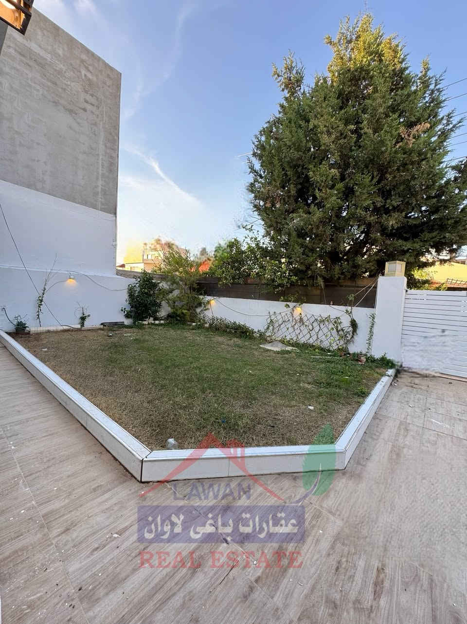 #دار_للبيع_في_اربيل_مجمع_لاوان_ستى
#مساحة_200_متر
 #يتكون_غرفة_نوم_استقبال_هول_داخلى_
#مطبخ_بارد_مطبخ_حار_كراج_حديقه

للاستفسار_اكثر
***********☎️
***********☎️
***********☎️
____________________________________
#خانوو_بؤ_فروشتن_شارى_لاوان_ستى
#رووبه رى_200_متر
#پيكهاتووه_ژوورى_پيشوازى_1_نووستن_
#هول_داخلى_چيشتخانه ى_سارد_چيشتخانه ى_كه رم

زانيارى_زياتر
***********☎️
***********☎️
***********☎️
_________________________________________
