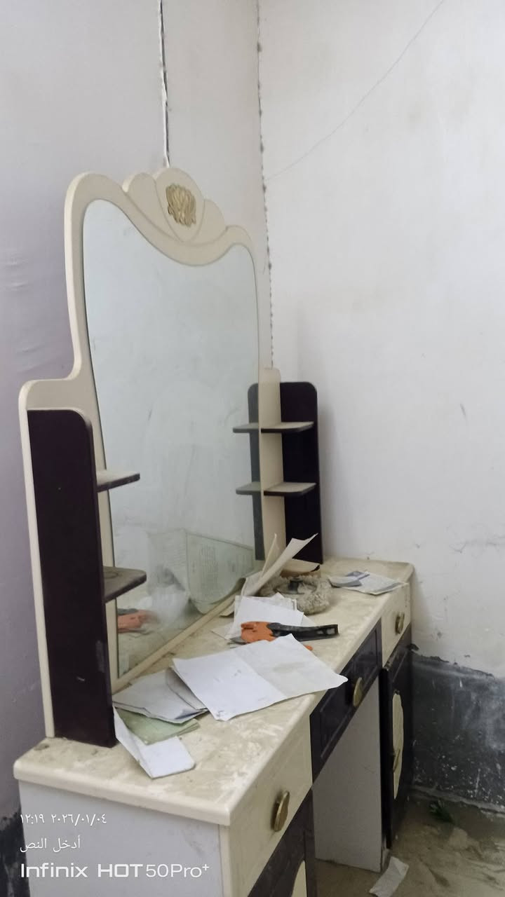 غرفةاخشاب ماليزي للبيع للستفسارعلةهاذة الرقم***********
