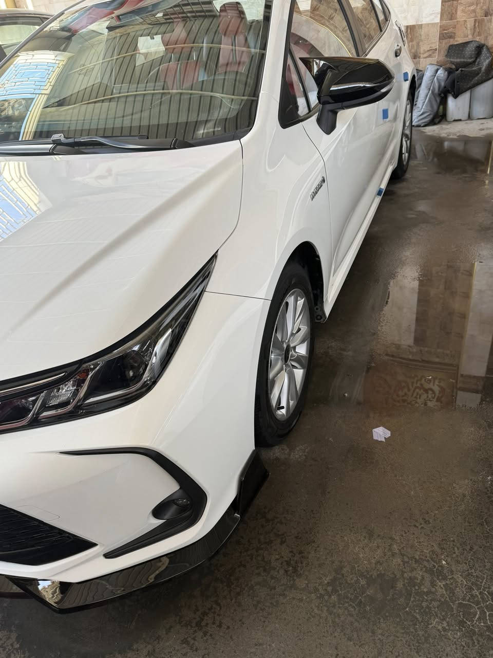 السلام عليكم
كورلا موديل 2024 هايبرد للبيع 

شكل الخليجي السيارة مفوله مواصفات سيارة مكفولة من كل شيء 

العنوان/ بغداد السيديه 

للاستفسار/***********
 متواجد واتساب أيضاً
السعر 157
ملاحضه سياره مكفوله كفاله عامه
