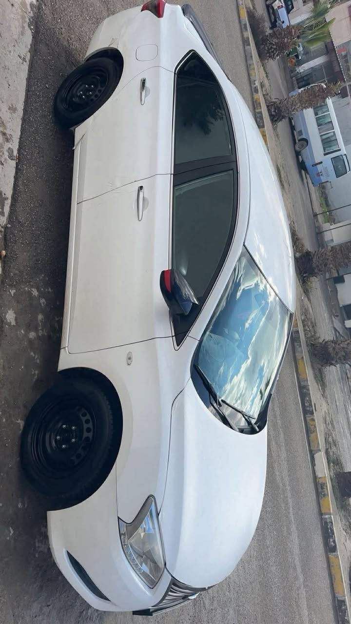 سینترا ٢٠١٩ خەلیجی مەکینە ١.٦
١٢٨ هەزار روشتوە وەک سفرە لە خاوینی و لۆکی   وەک بویاخ پەلەیەکی هەیە هیلالەکەی دوای سەکن تا لای دۆسەکە  و دەرگایەکی ساردە و کەمیک ناو دۆسەی دواوەی بۆتە بۆیاخ لەی هیلالەلەکەی 

گیر و ماکەینە بەشەرت 

***********

سعر ١١٦
