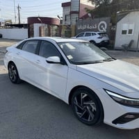 الترا مديل ٢٥ رقم أربيل مكفوله من صبغ والبارد فقط بيها رصعه بجاملغ الو...