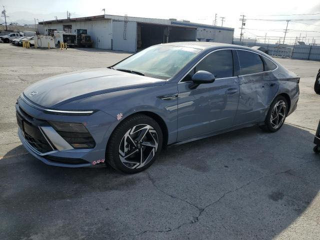 السلام عليكم 
 سوناتا موديل2024 حاليآفي دبي السعر واصل بصره 195 مصلح
واصل اربيل 215 كاتي مصلح
*********** ابو يمان واتساب فقط 
يرجى الانضمام الى مجموعة الواتس اب الخاصه بنا عبر هذا الرابط : https://chat.whatsapp.com/CA9kgp3DOTk9LiiLQToqzf.
